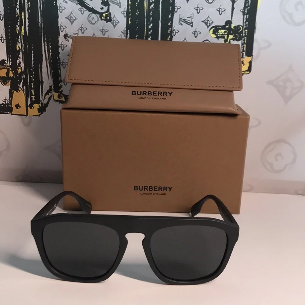 New Authentic Burberry BE4396U 3464/87 Sunglasses
